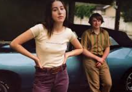 Review Film Licorice Pizza Kisah Cinta Unik Tahun 70an